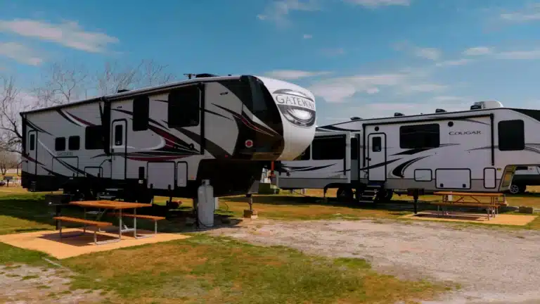 Full Hookup RV Sites